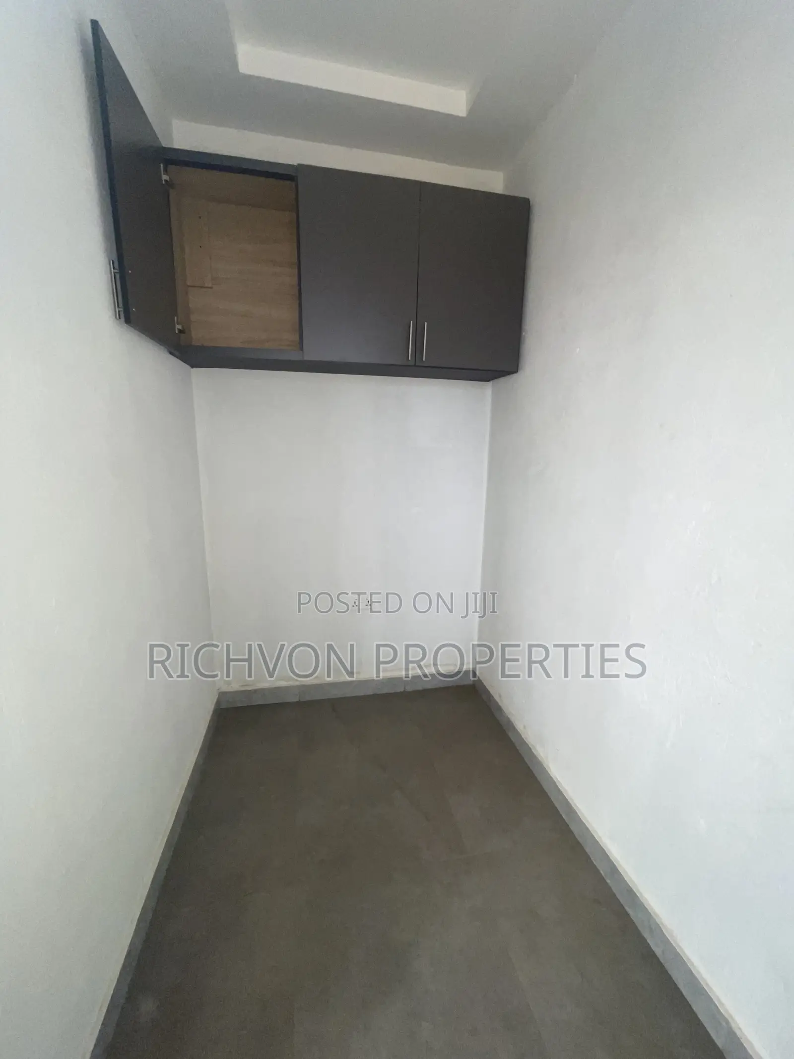 2bdrm Apartment in Richvon Properties, Baatsona Total for rent