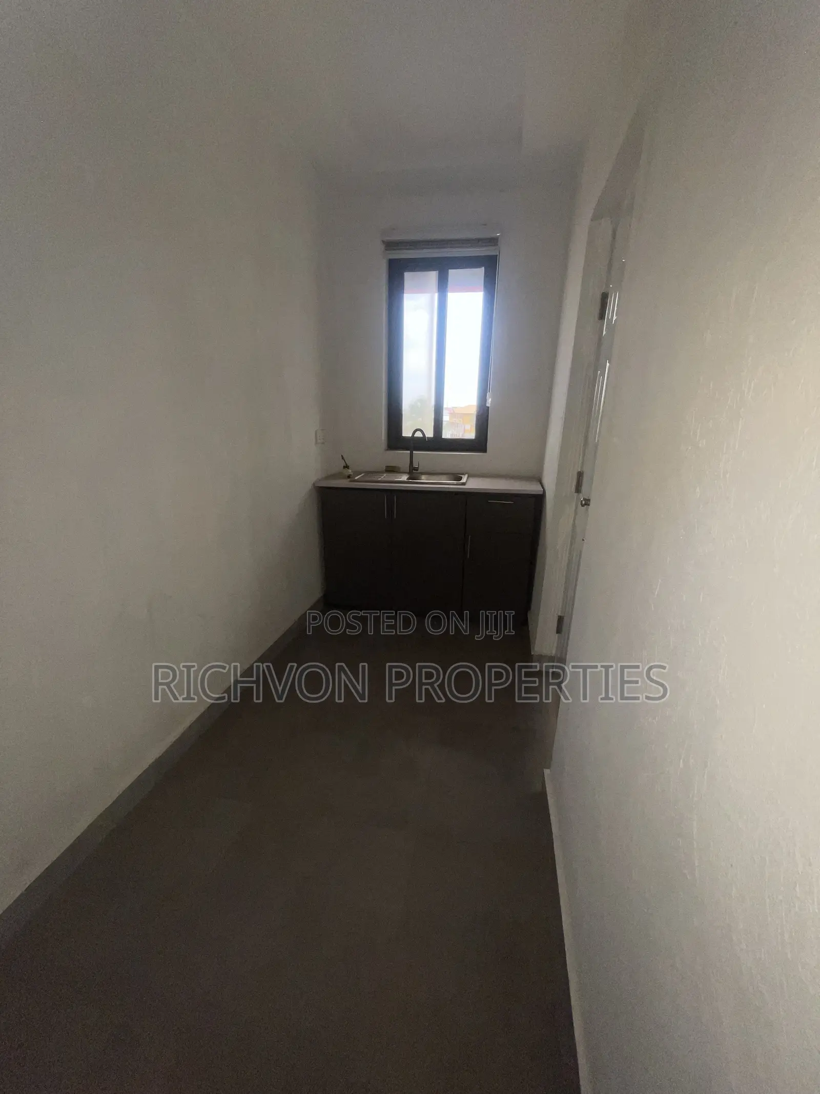 2bdrm Apartment in Richvon Properties, Baatsona Total for rent
