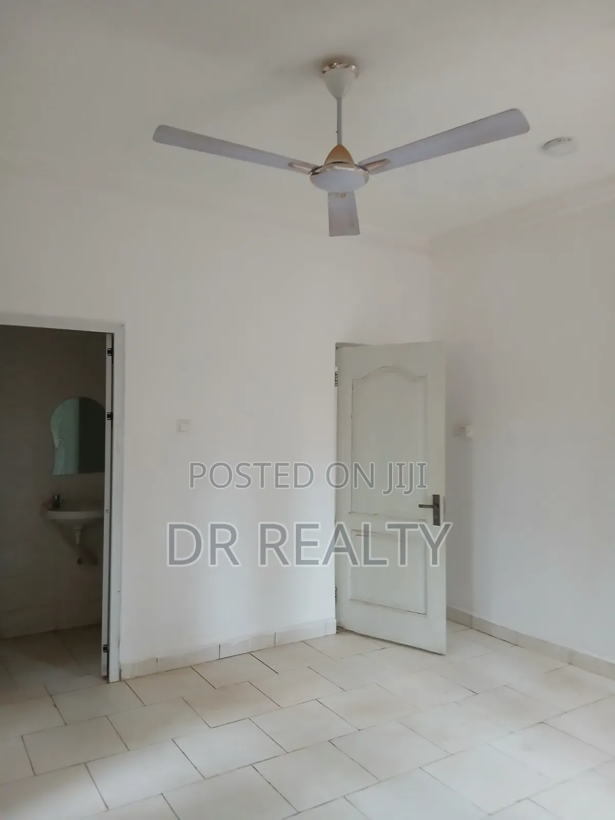 2bdrm House in Adom Estate, Community 25 for rent
