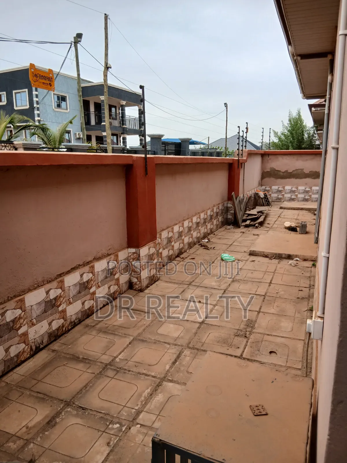 2bdrm House in Adom Estate, Community 25 for rent