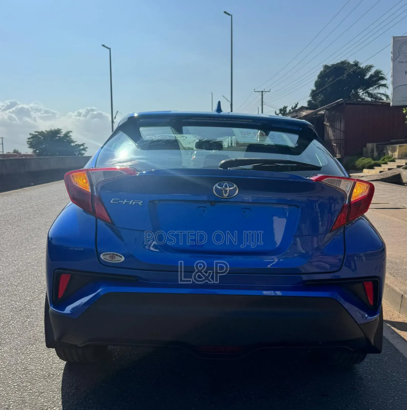 Toyota C-HR 2018 Blue