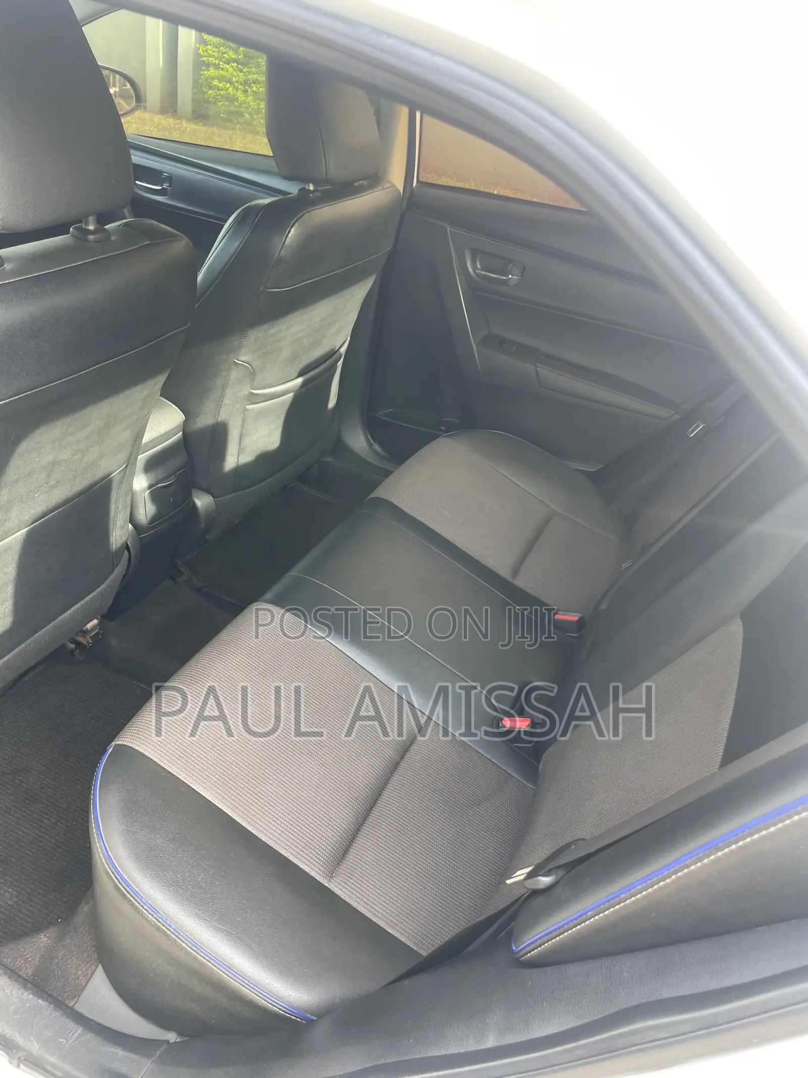 Toyota Corolla SE 4dr Sedan (1.8L 4cyl CVT) 2017 White