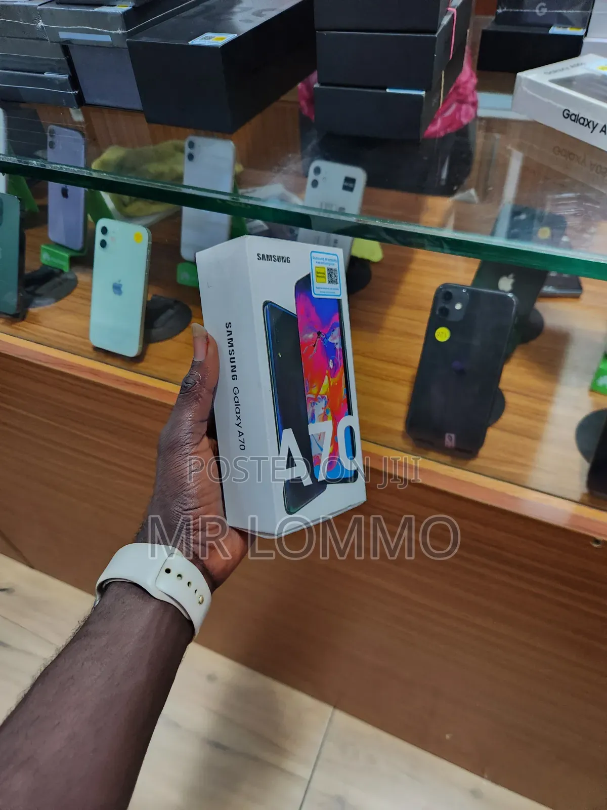 New Samsung Galaxy A70 128 GB Blue