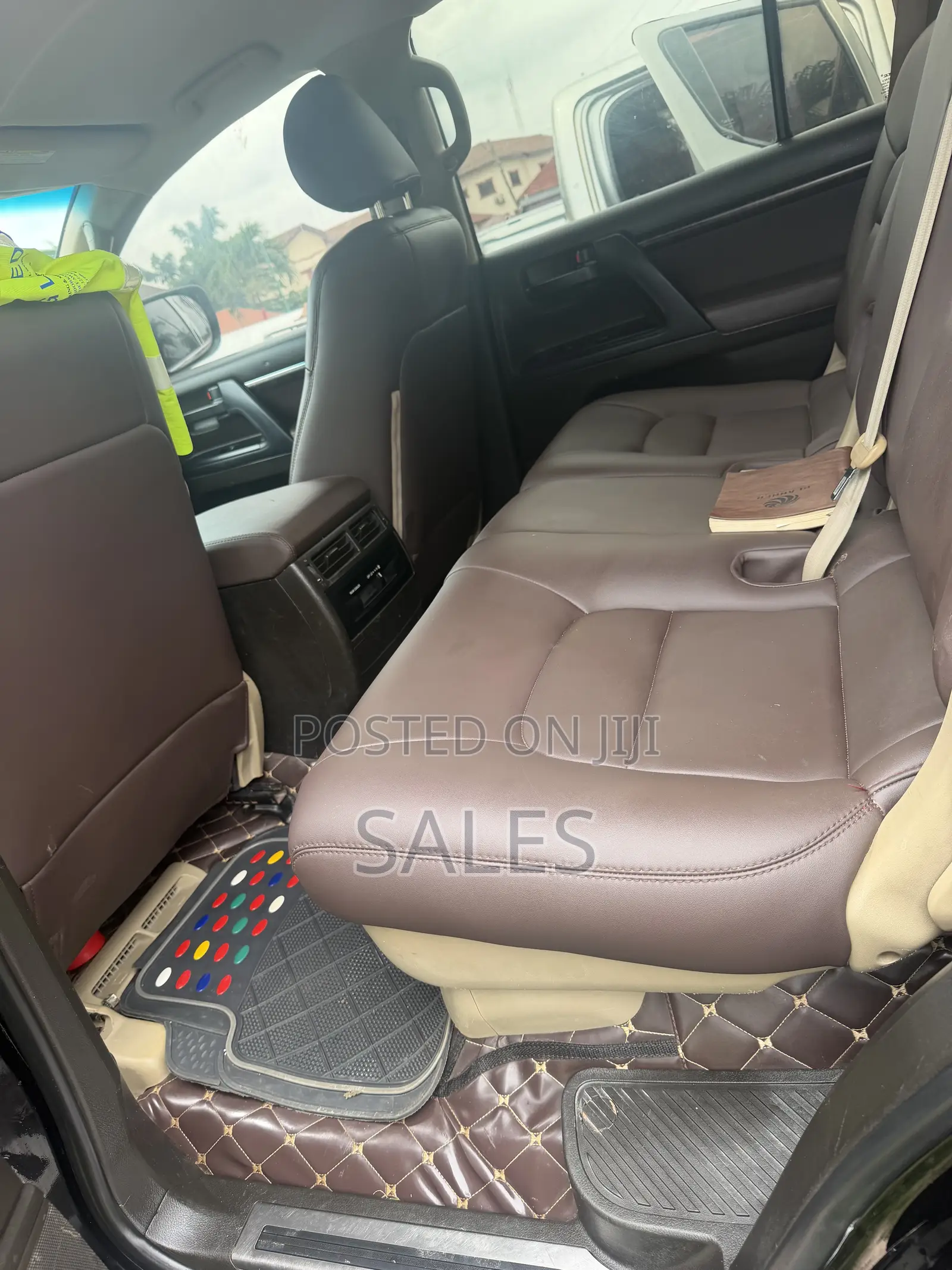 Toyota Land Cruiser 2011 Black