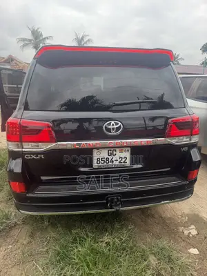 Toyota Land Cruiser 2011 Black