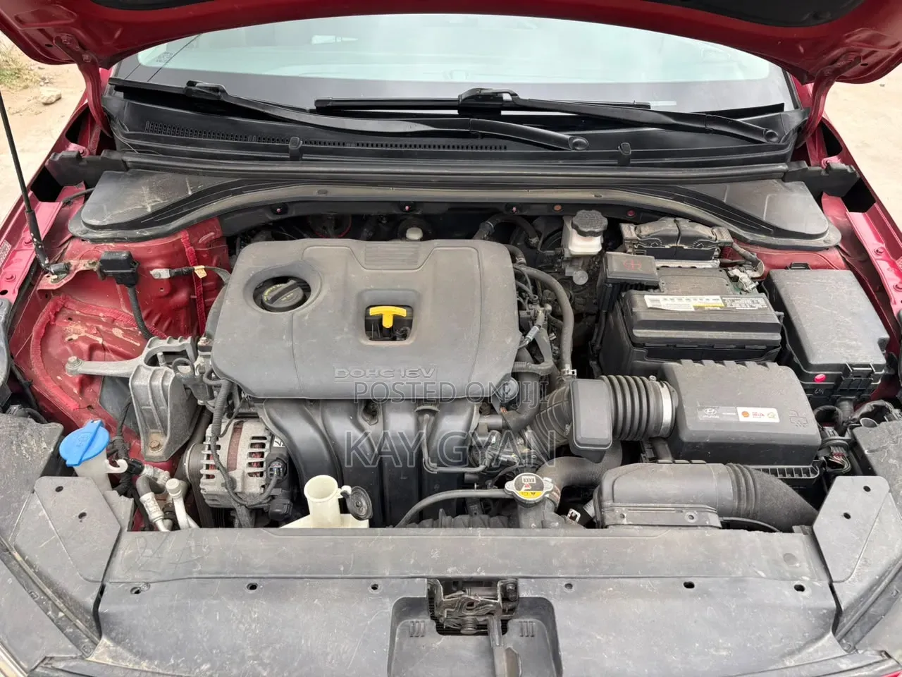 Hyundai Elantra 2020 Red