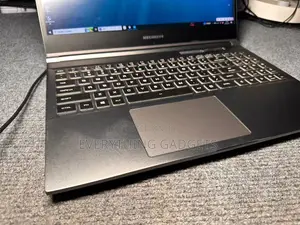 Laptop 16GB Intel Core i7 SSD 512GB