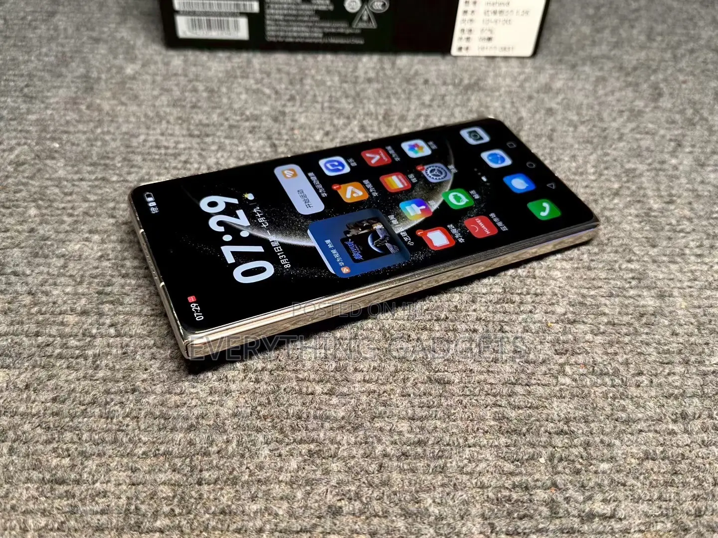 Huawei Mate X6 512 GB Red