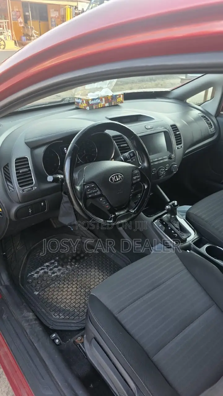 Kia Forte S Sedan 2017 Red