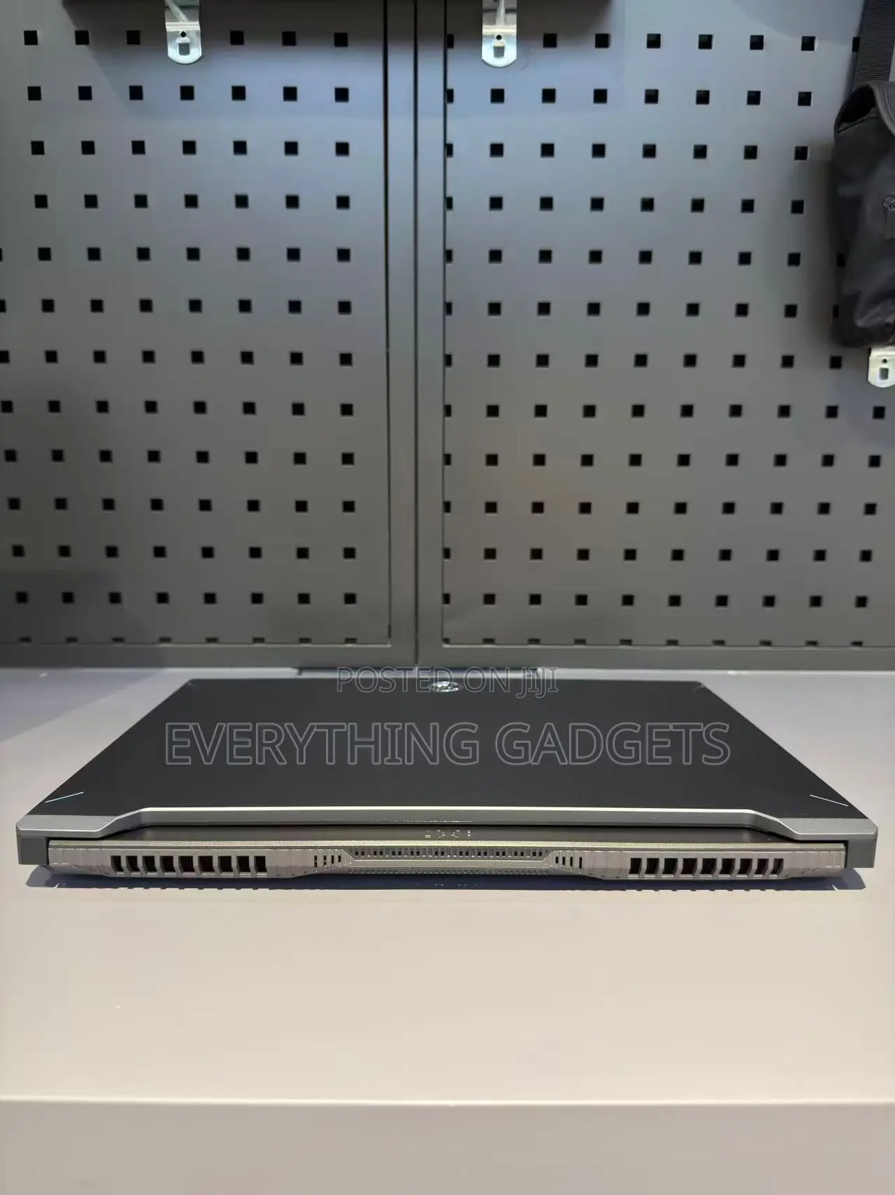 Laptop Asus TUF Gaming F16 16GB Intel Core i9 SSD 1T