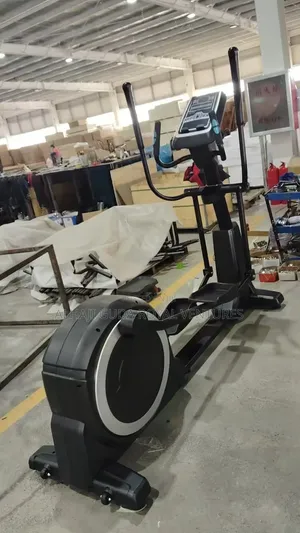 Commercial Elliptical/Cross Trainer