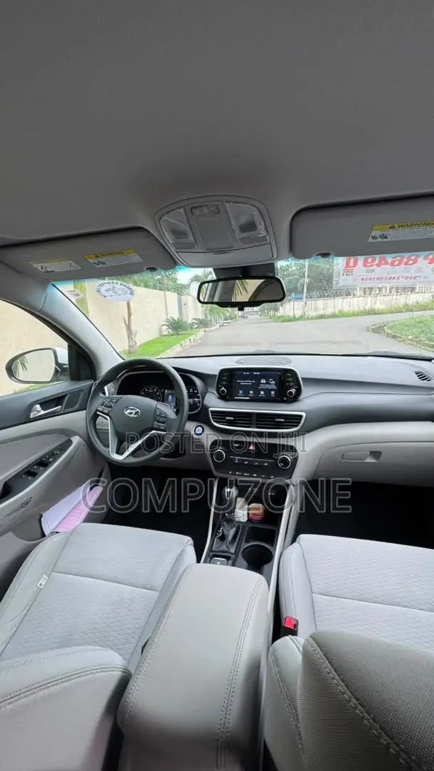 Hyundai Tucson Value AWD 2019 White