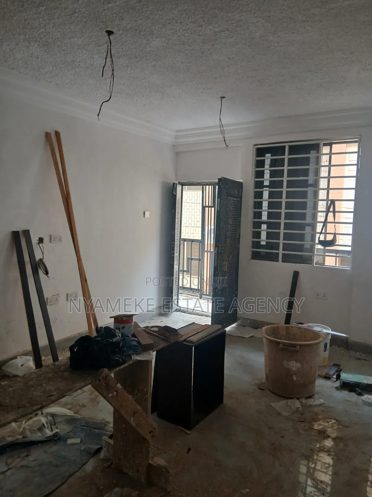 2bdrm Apartment in Ebeneza, Exhibition for rent