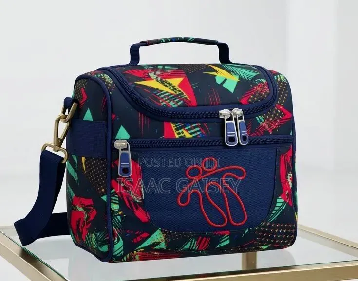 Insulated Lunch Bags With Secure Zip and Side Water Bottle Pockets