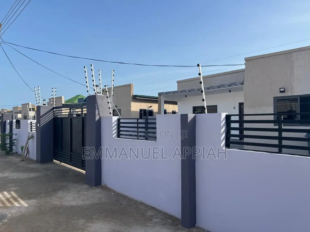 4bdrm House in Kwabenya Acp, Accra Metropolitan for rent