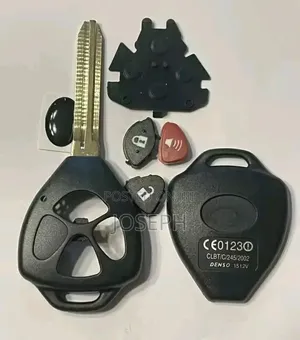 Toyota Key Shells With and Without Blade