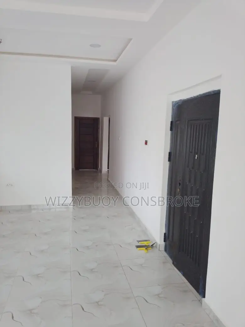 Newly Built 3 Bedrooms House for Sale