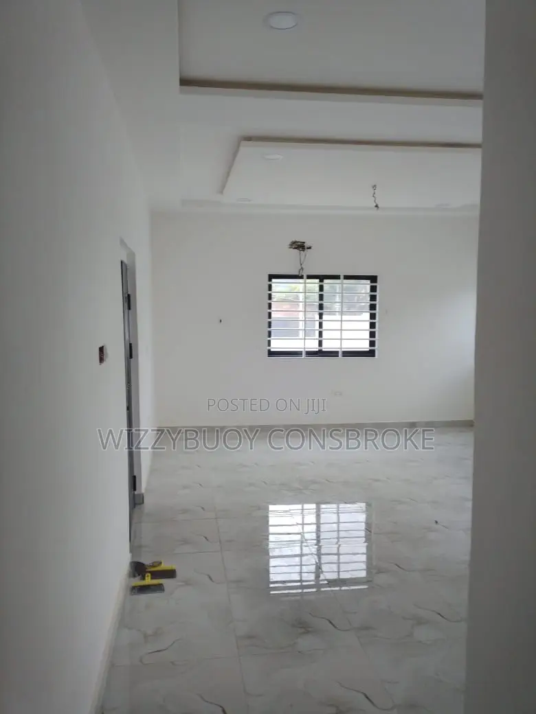 Newly Built 3 Bedrooms House for Sale