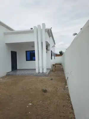 Newly Built 3 Bedrooms House for Sale