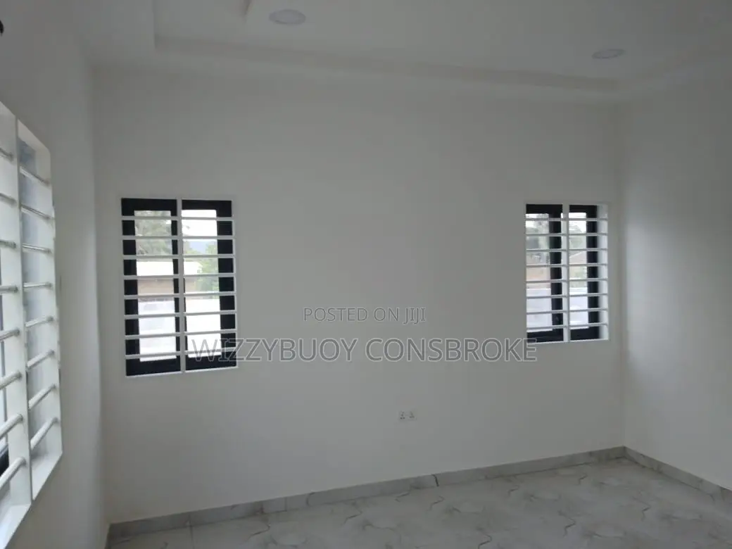 Newly Built 3 Bedrooms House for Sale