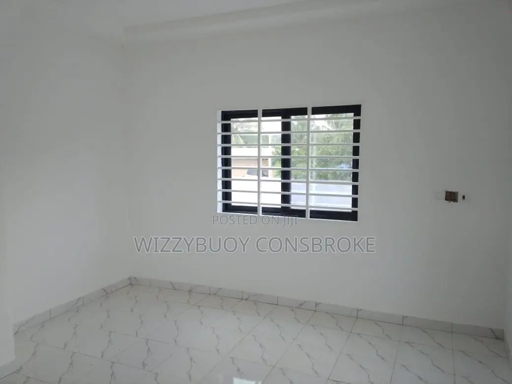 Newly Built 3 Bedrooms House for Sale