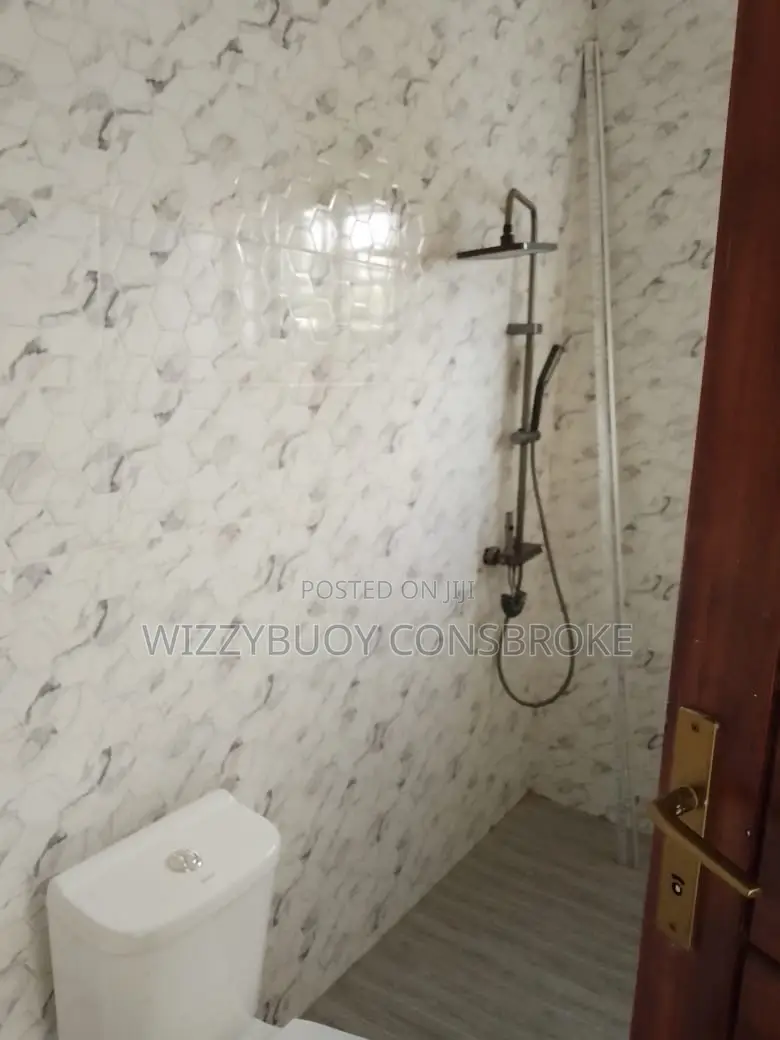 Newly Built 3 Bedrooms House for Sale