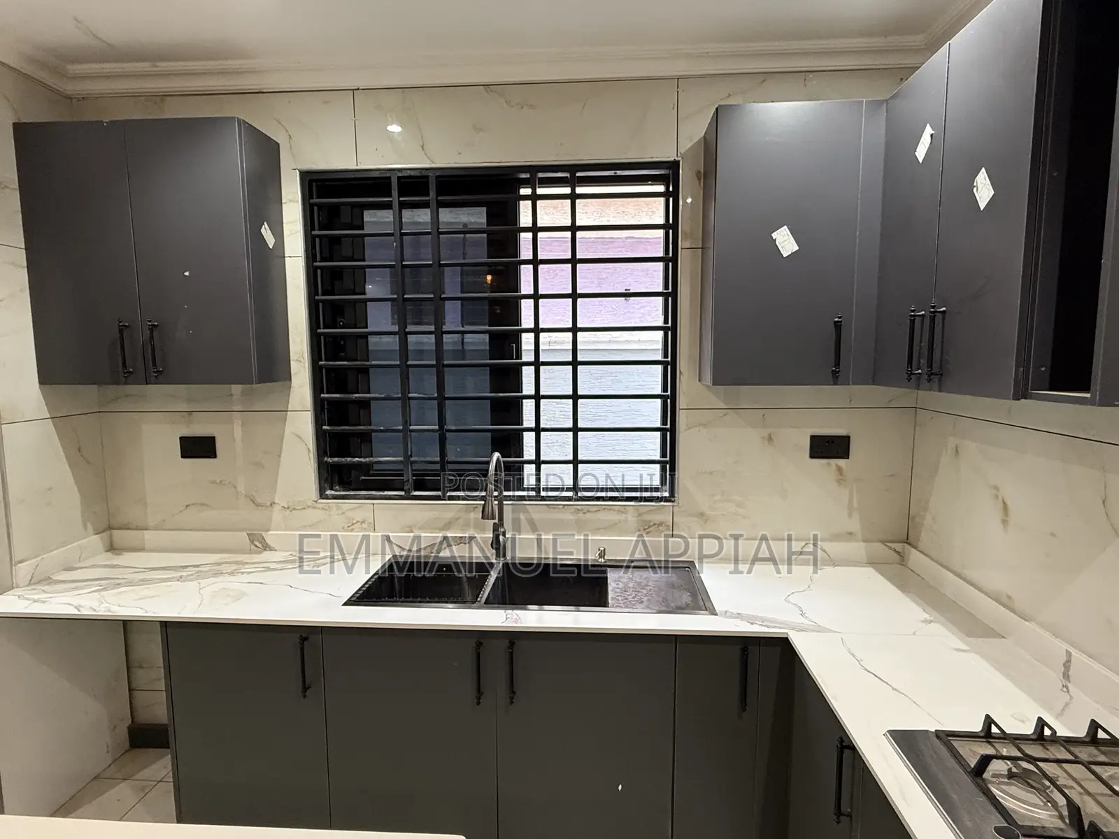 3bdrm House in North Kaneshei, Accra Metropolitan for sale