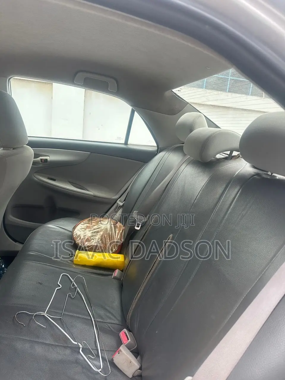 Toyota Corolla L 4-Speed Automatic 2013 Silver