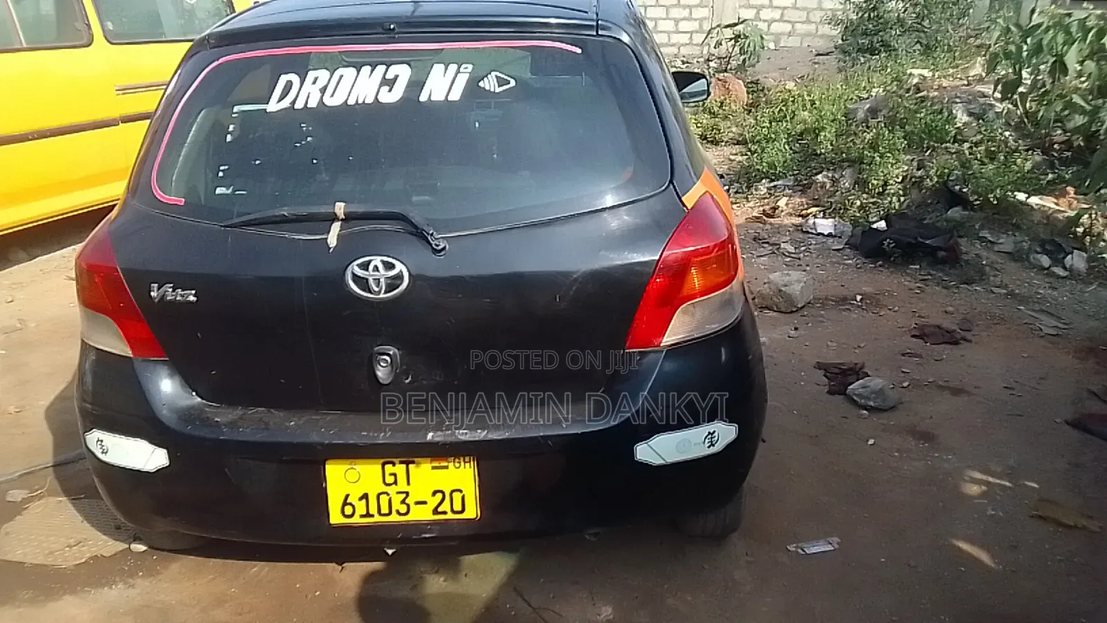 Toyota Vitz 2010 Black