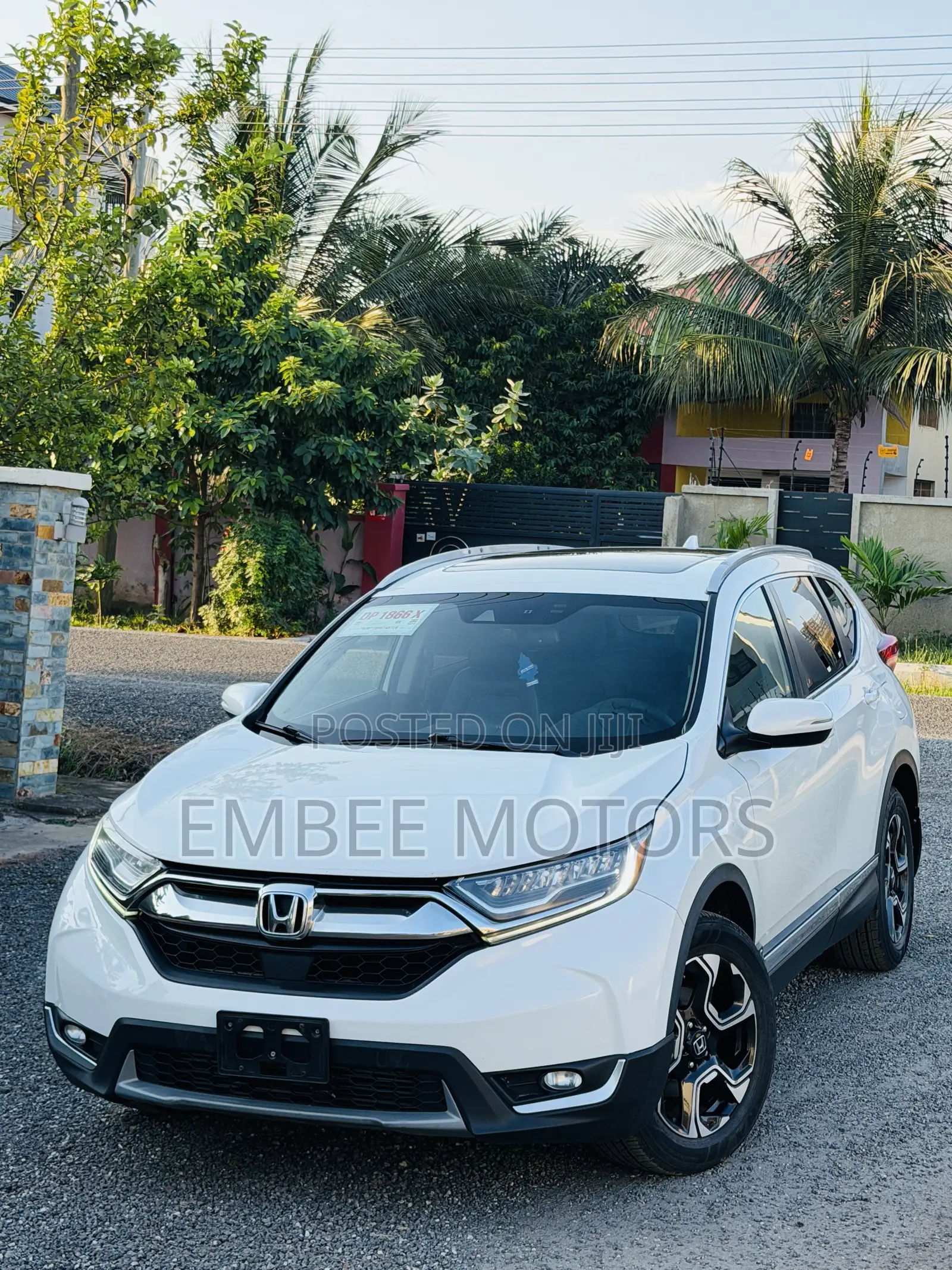 Honda CR-V Touring AWD 2018 White
