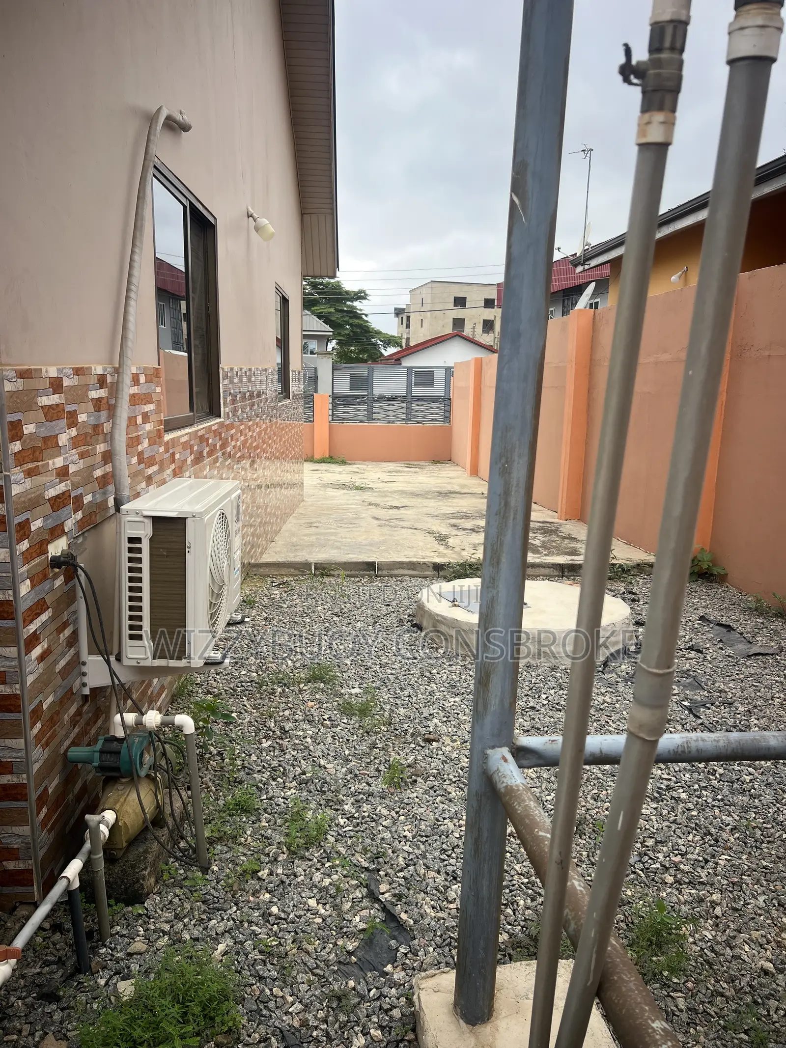 3bdrm House in Amasaman for sale