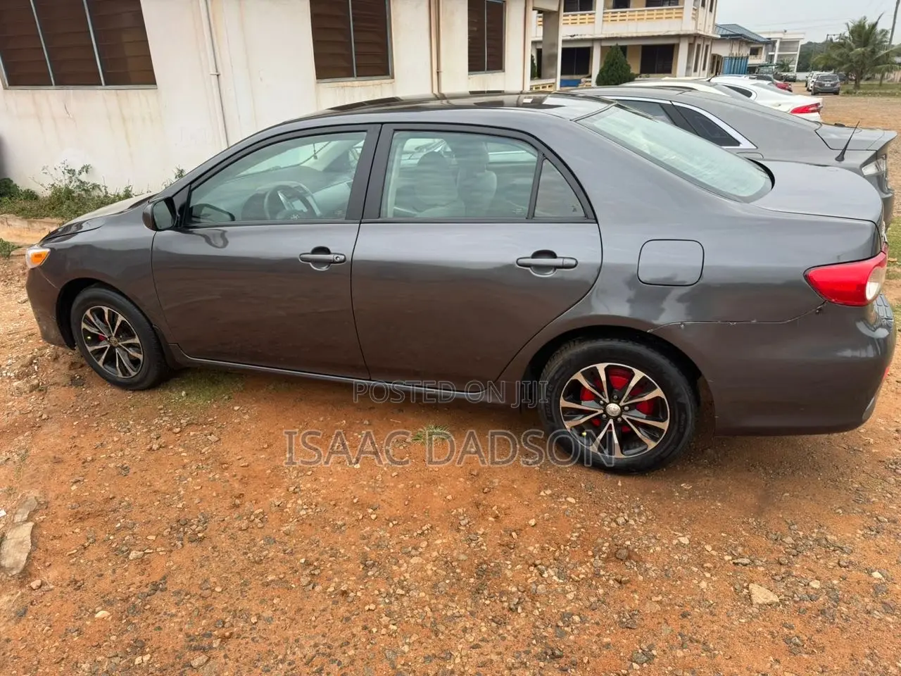 Toyota Corolla L 4-Speed Automatic 2013 Gray