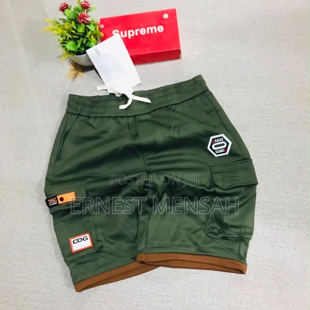 Side Pocket Short