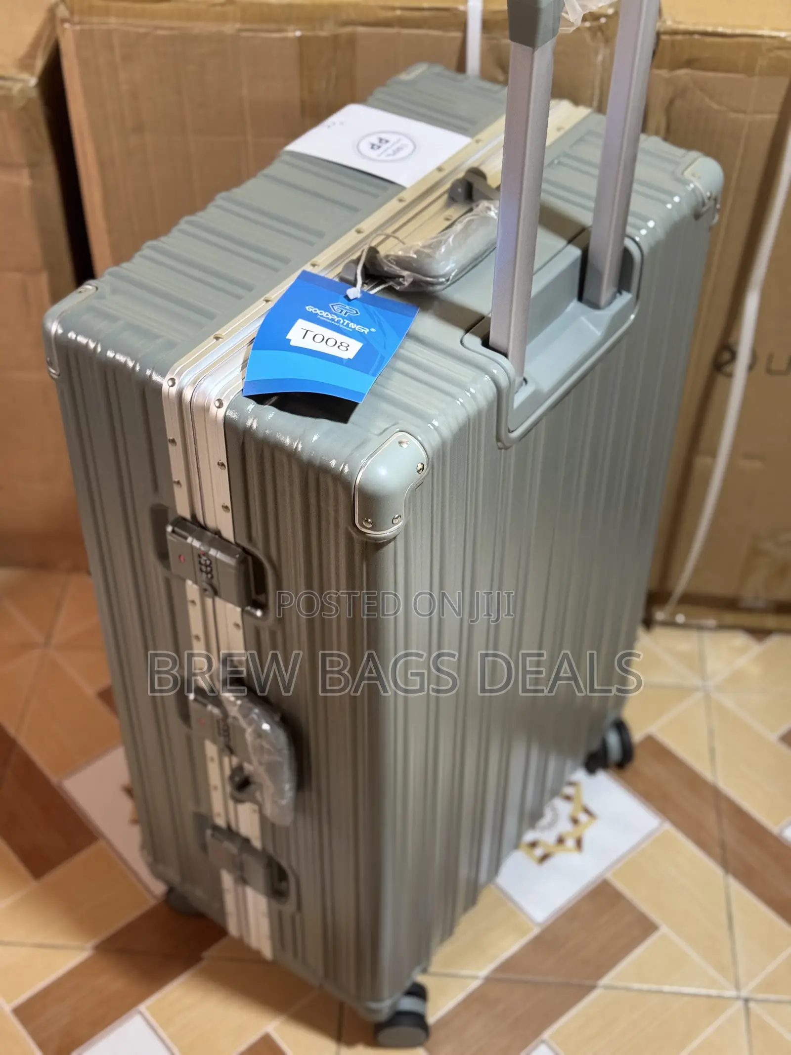 Premium Quality 3set Goodpartner Executive Purely Zipless Suitcase.