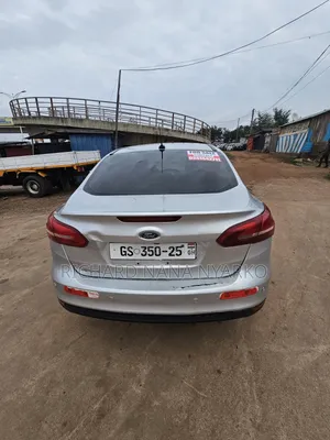 Ford Focus 2018 Silver