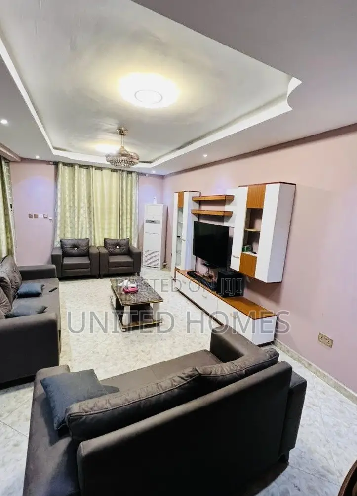 5bdrm House in Olebu, Ablekuma for sale