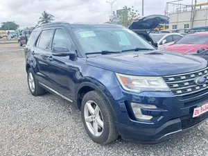Ford Explorer XLT 4dr FWD (2.3L 4cyl 6A) 2017 Blue