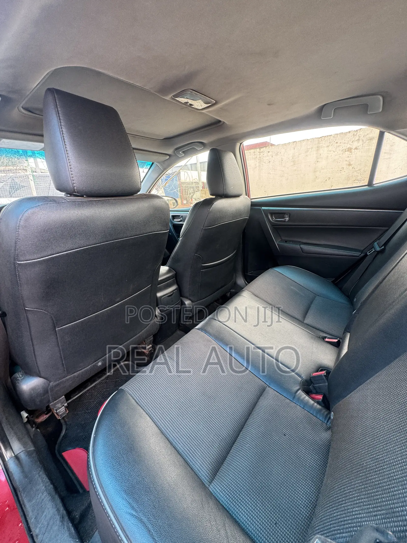 Toyota Corolla S 4dr Sedan (1.8L 4cyl CVT) 2015 Red