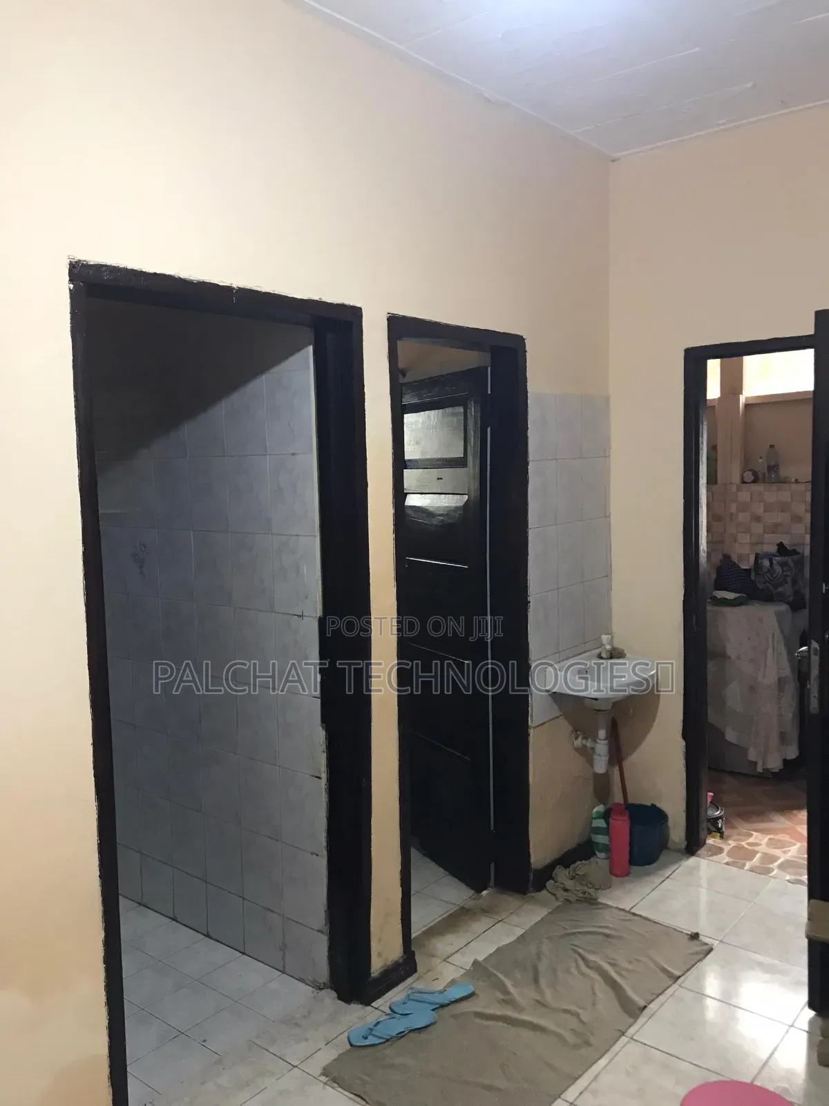 2bdrm Apartment in Oboshie Link, Housing Down for rent