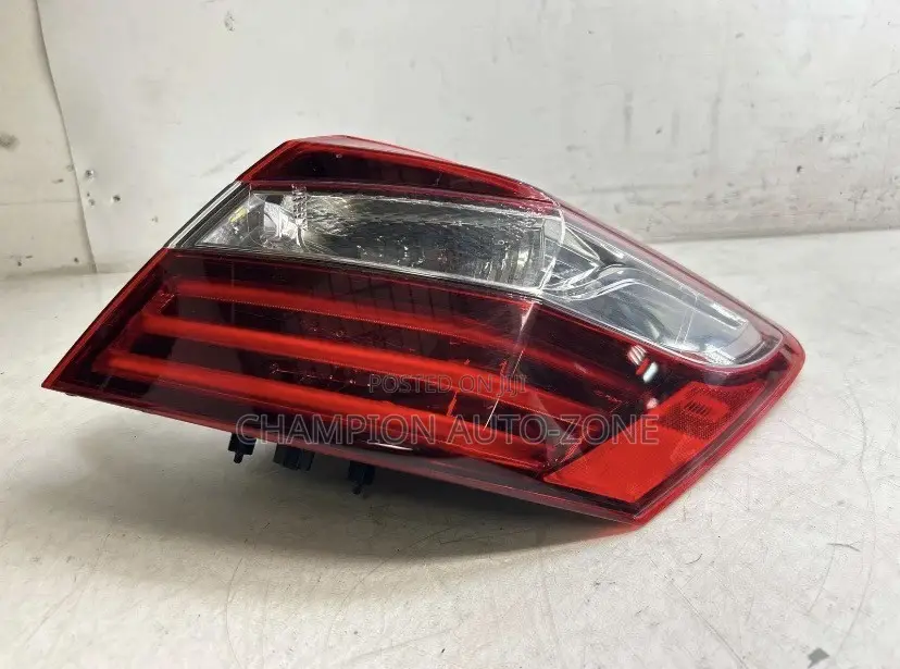Honda Accord 2016-2017 Taillight and Boot Light