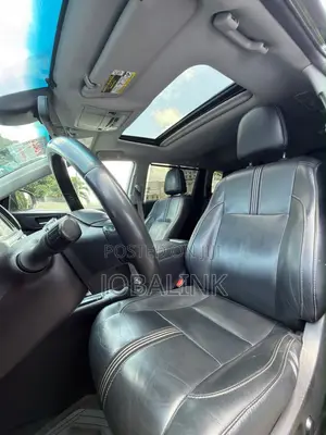Toyota Highlander SE 2019 Gray