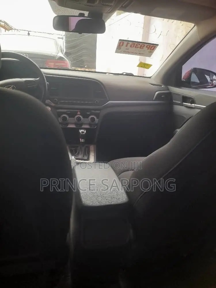 Hyundai Elantra Limited 2020 Red