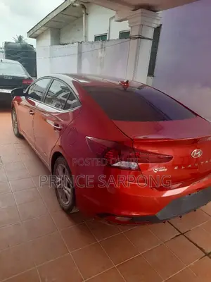 Hyundai Elantra Limited 2020 Red