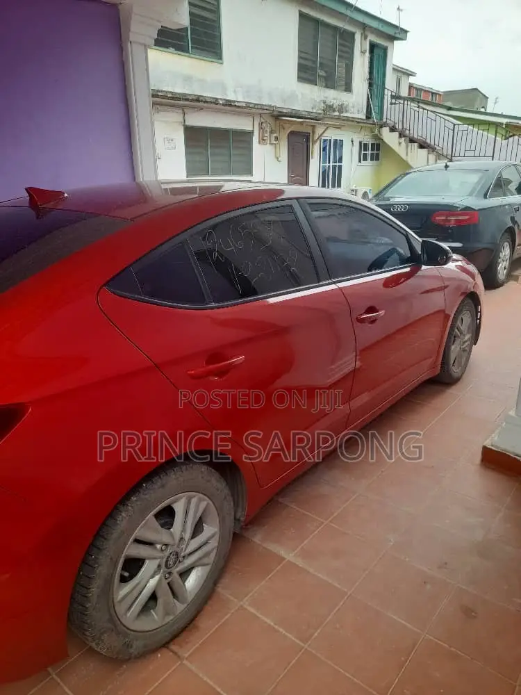 Hyundai Elantra Limited 2020 Red