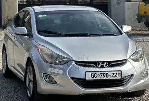 Hyundai Elantra 2013 Silver