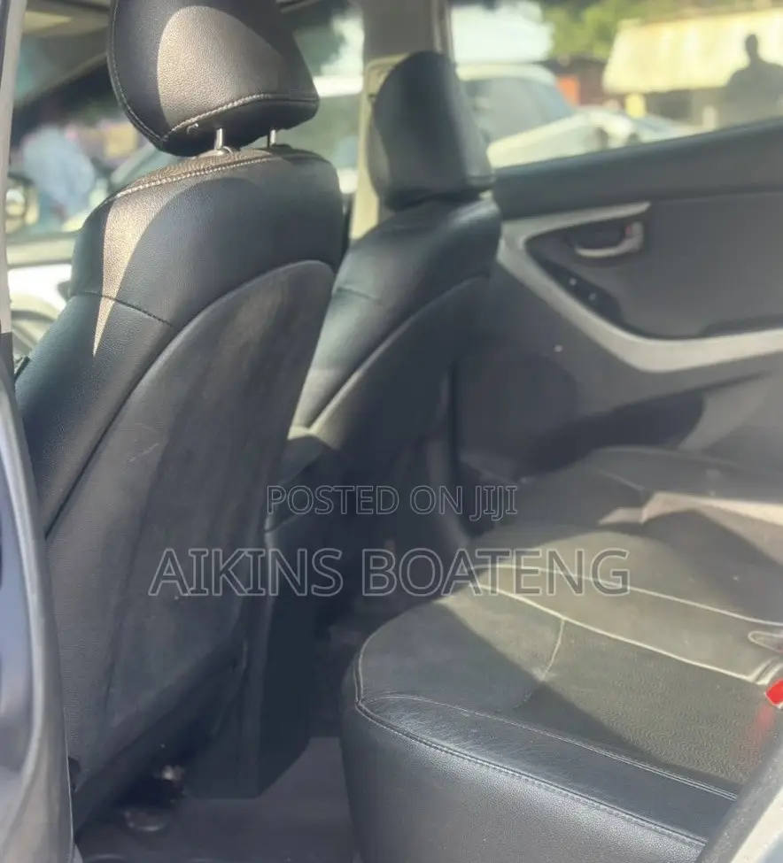 Hyundai Elantra 2013 Silver