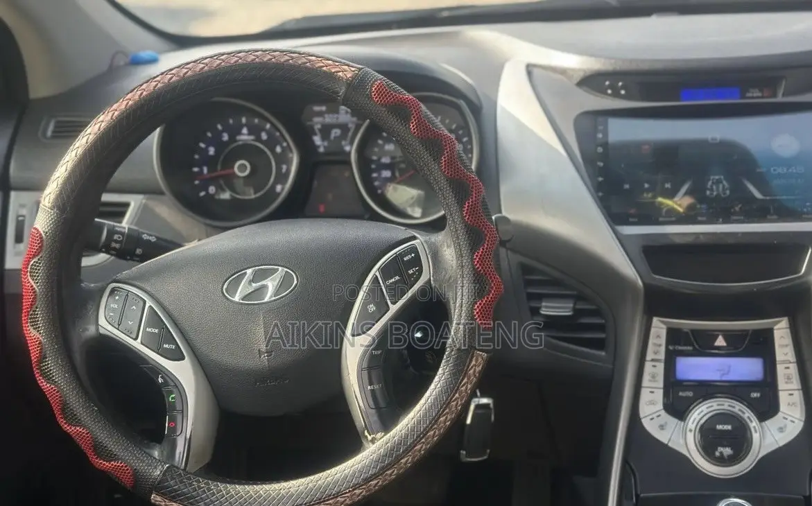 Hyundai Elantra 2013 Silver