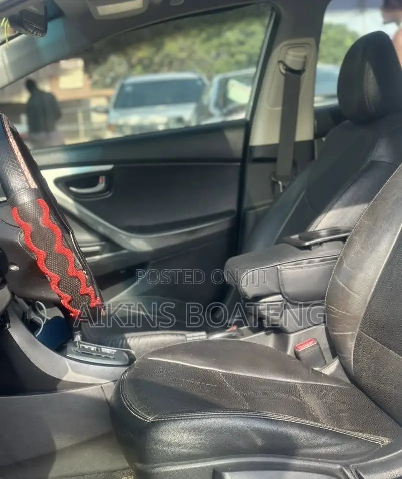 Hyundai Elantra 2013 Silver