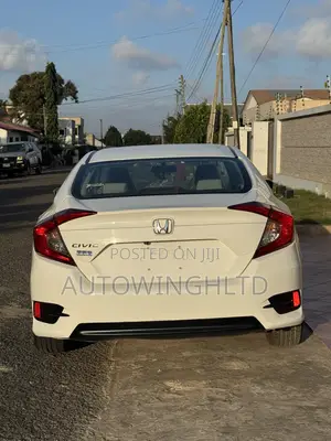 Honda Civic LX 4dr Sedan (2.0L 4cyl) 2017 White