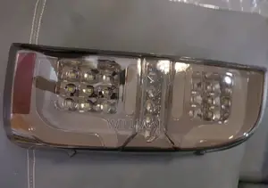 Toyota HILUX 2011-2014